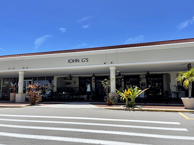 John G's